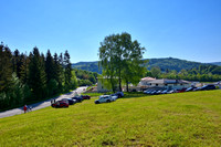 Einer der Parkplätze, hier hinter dem Kühberg in Richtung Sighartstein.