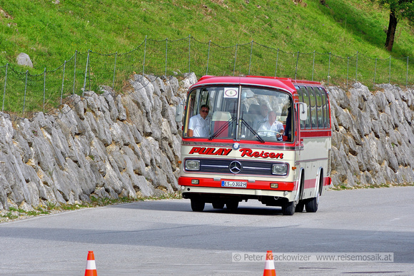 2023_10_05 Oldtimer-Bus Mercedes O 302 der Fa. Krech & Merkle aus Aichwald, Deutschland 02