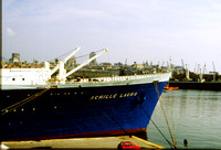 Mittelmeerkreuzfahrt 1984, hier die berühmt geworden "Achille Lauro" im Hafen von Genua.