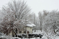 die Haslauer-Villa in Neumarkt am Wallersee im winterlichem Kleid