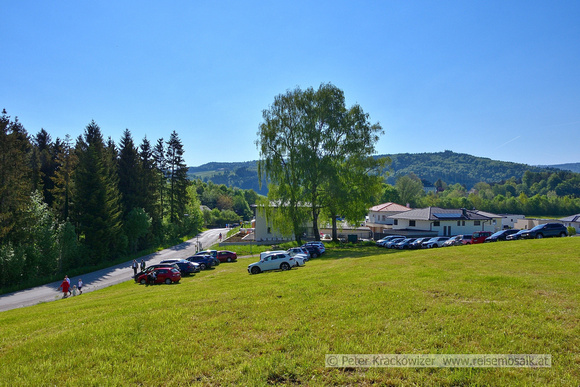 Einer der Parkplätze, hier hinter dem Kühberg in Richtung Sighartstein.