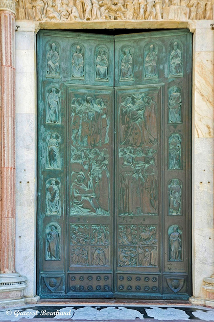 Italien, eine der Eingangstüren in den Dom von Siena, mit freundlicher Genehmigung von Bernhard Graessl, Heiligenblut
