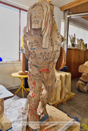 Ein Holzmodell des Gegeißelten im Atelier Weyringer im März 2021_3