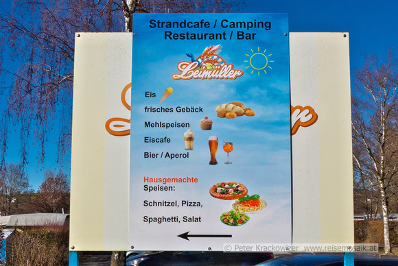 Strandcafe Leimüller in der Neumarkter Wallerseebucht.