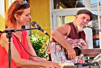 Jutta Glück und Franky Grömmer beim live Musik Abend im Strandcafé Leimüller am Wallersee.