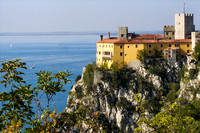 Schloss und Park Duino an der Adria in Friaul-Julisch Venetien