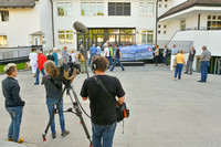 Das ORF-Team "Am Schauplatz" durfte aufgrund der DSGVO (Nichtankündigung von Filmaufnahmen in der Einladung) nicht bei der Veranstaltung im Saal filmen.